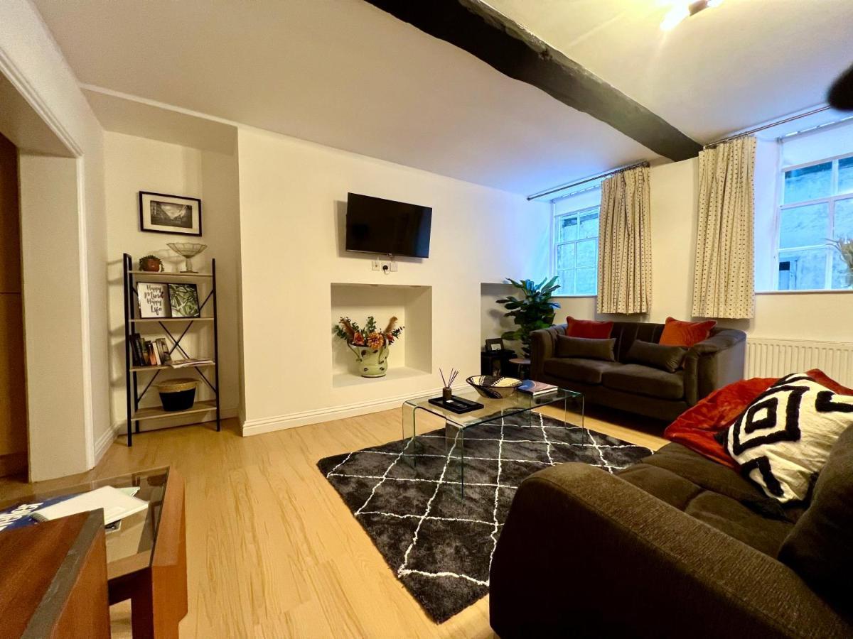 Superbly Located 2 Bedroom Luxury Apartment باث المظهر الخارجي الصورة
