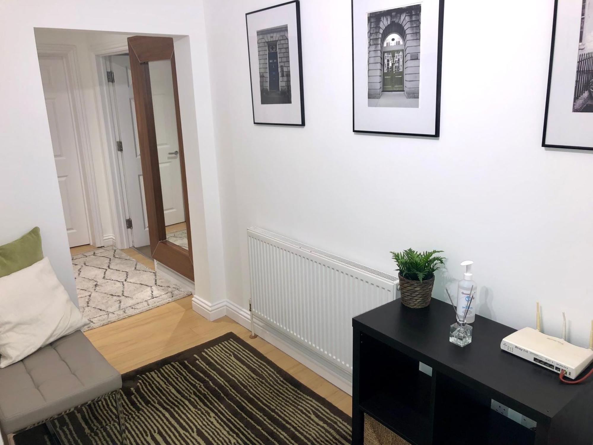 Superbly Located 2 Bedroom Luxury Apartment باث المظهر الخارجي الصورة